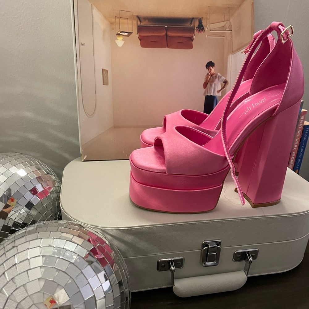nasty gal platform pink heels 💗 size 38 | 7.5